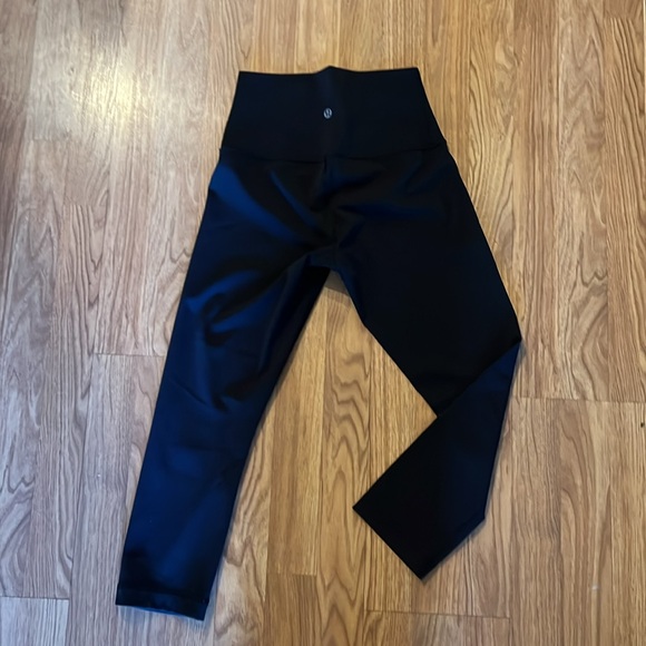 Lululemon leggings - Picture 2 of 4